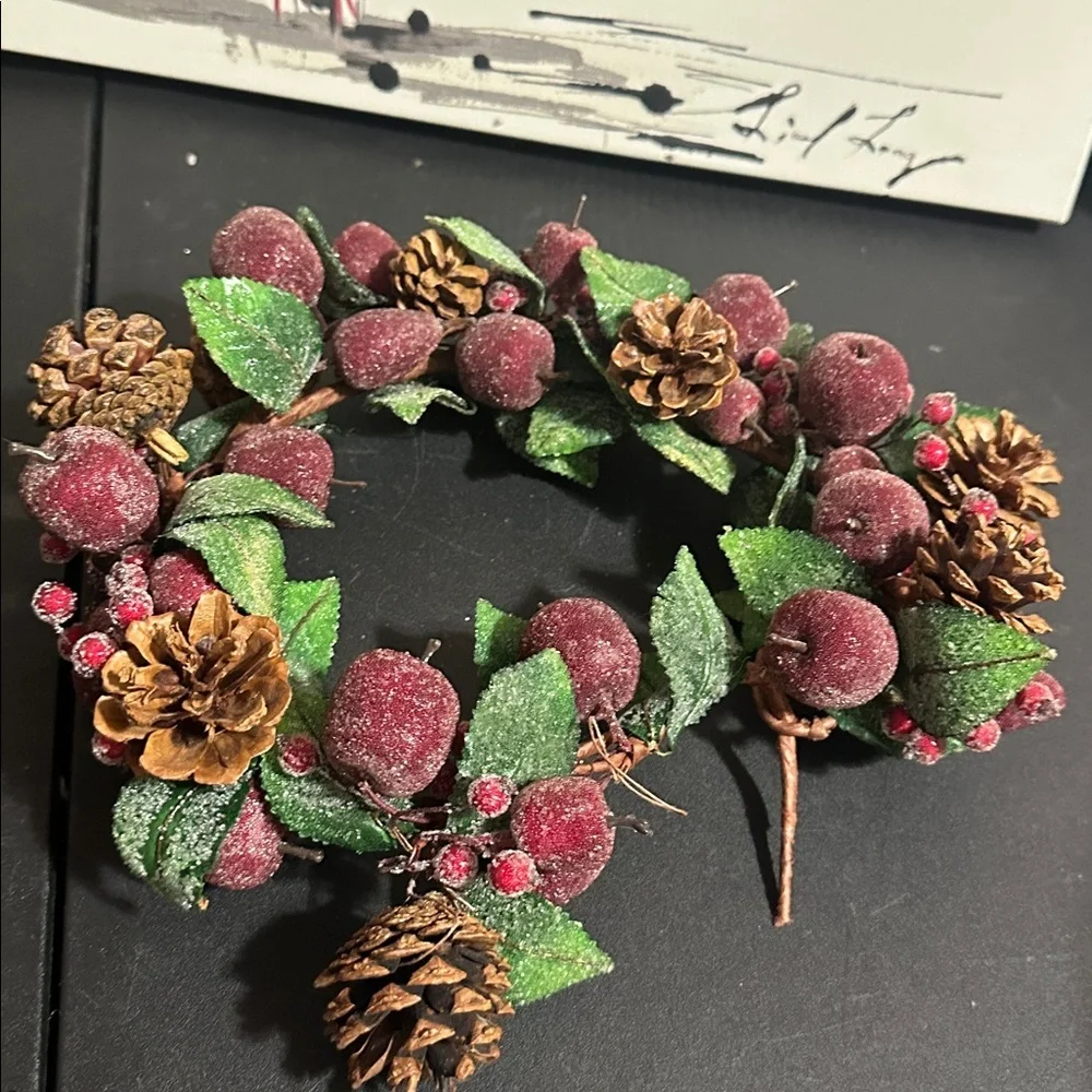 Pier 1 Christmas candle ring 11”